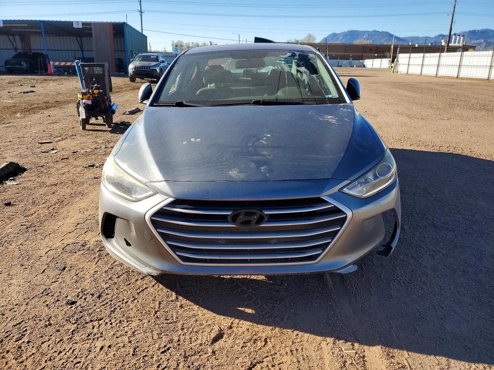 2017 HYUNDAI ELANTRA SE SE 5