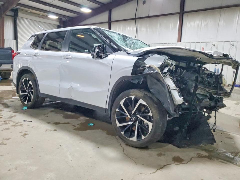 2024 MITSUBISHI OUTLANDER SE SE 4