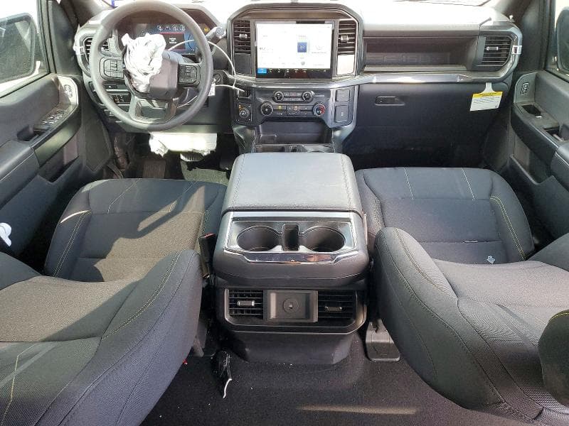 2025 FORD F150 STX 8