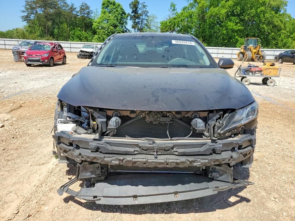 2018 TOYOTA CAMRY LE LE 5