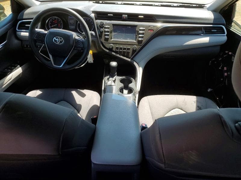2018 TOYOTA CAMRY LE LE 8
