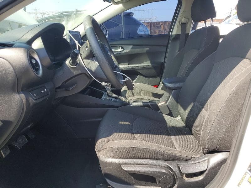 2019 KIA FORTE LXS 7