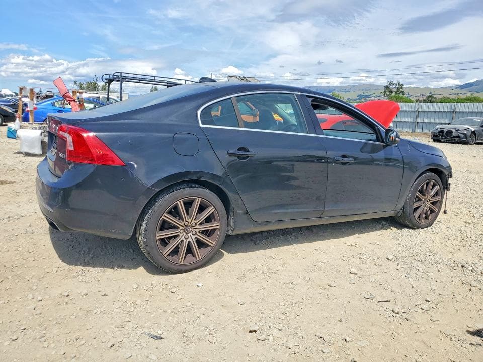2018 VOLVO S60 INSCRIPTION INSCRIPTION 3