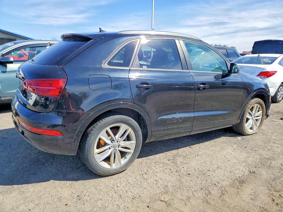2017 AUDI Q3 PREMIUM PREMIUM 4