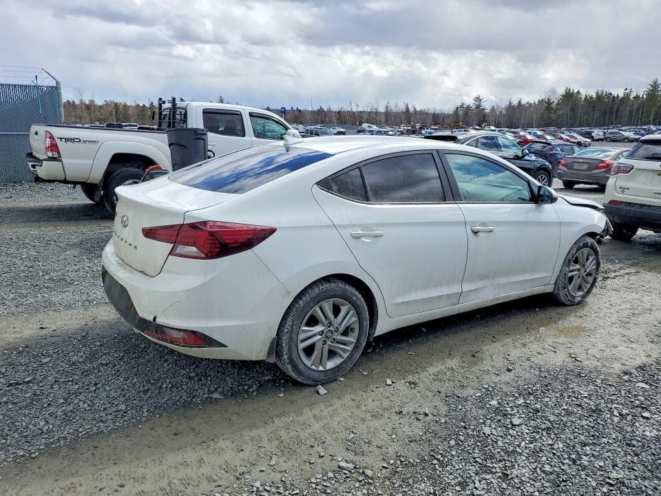 2020 HYUNDAI ELANTRA SEL SEL 3