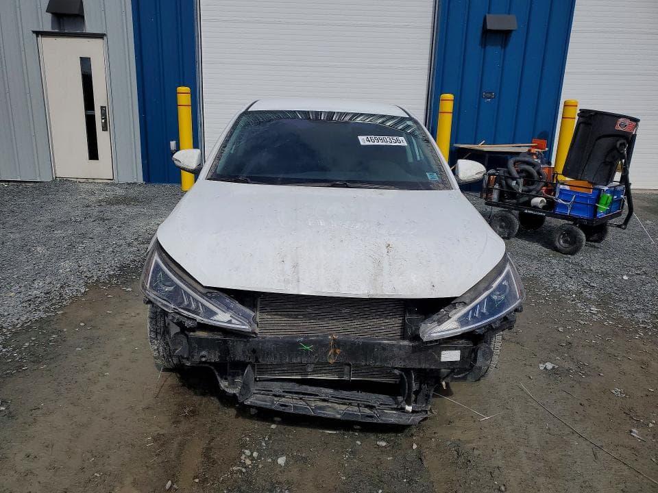 2020 HYUNDAI ELANTRA SEL SEL 5
