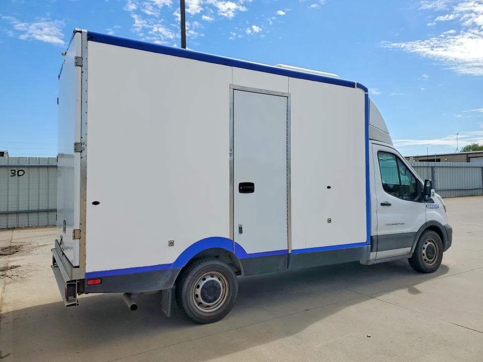 2022 FORD TRANSIT DELIVERY TRUCK T-350 4