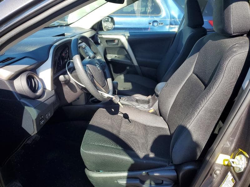 2017 TOYOTA RAV4 LE 7