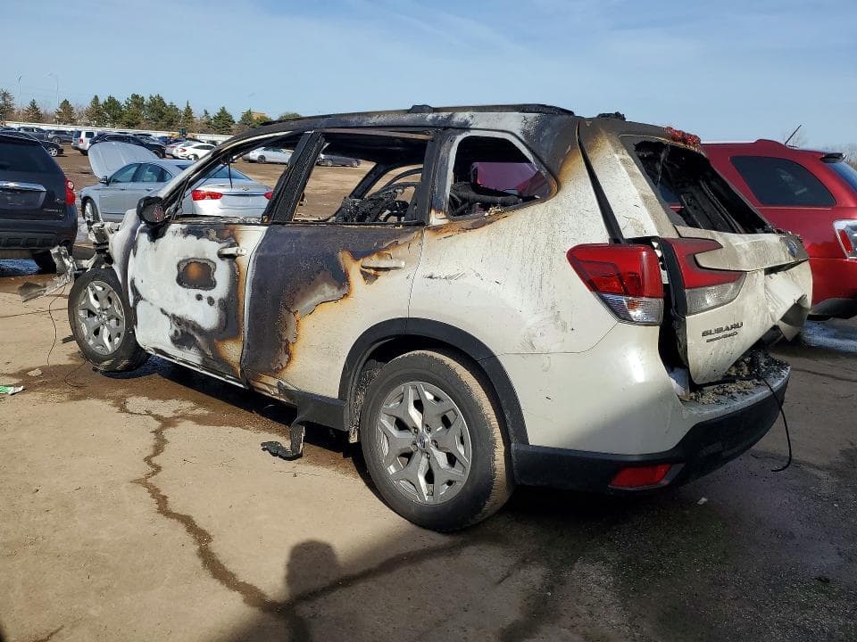 2020 SUBARU FORESTER 2