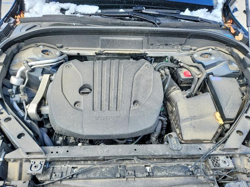 2024 VOLVO XC60 CORE 11