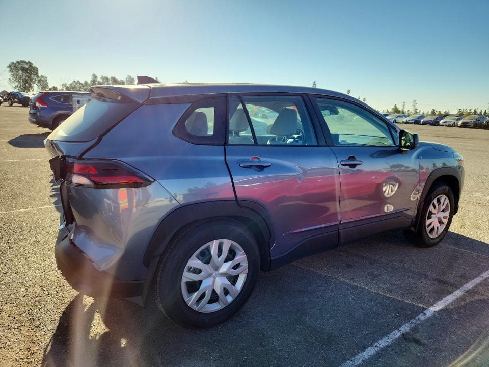 2026 TOYOTA COROLLA CROSS L L 3