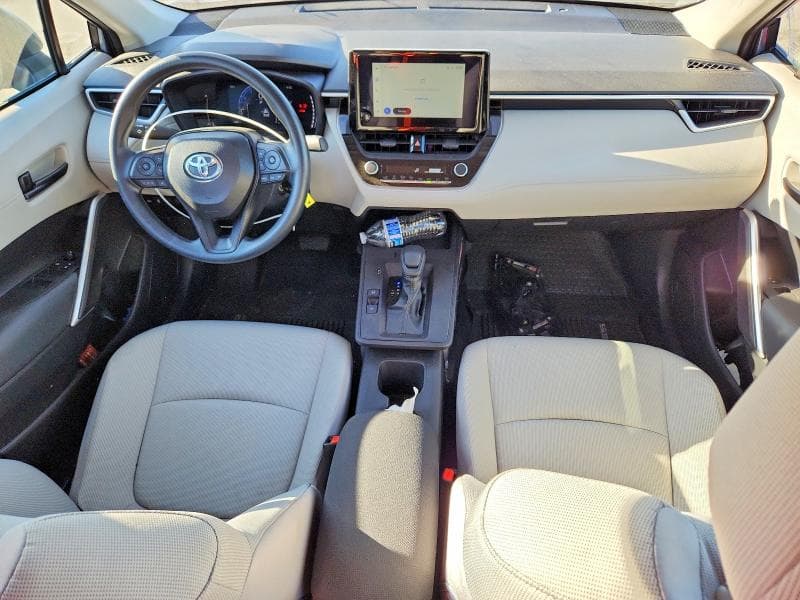 2026 TOYOTA COROLLA CROSS L L 8