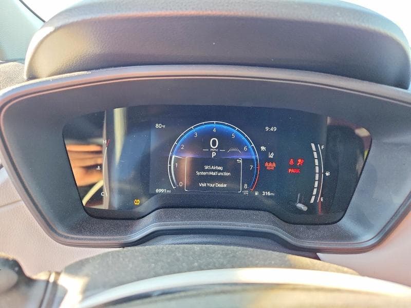 2026 TOYOTA COROLLA CROSS L L 9