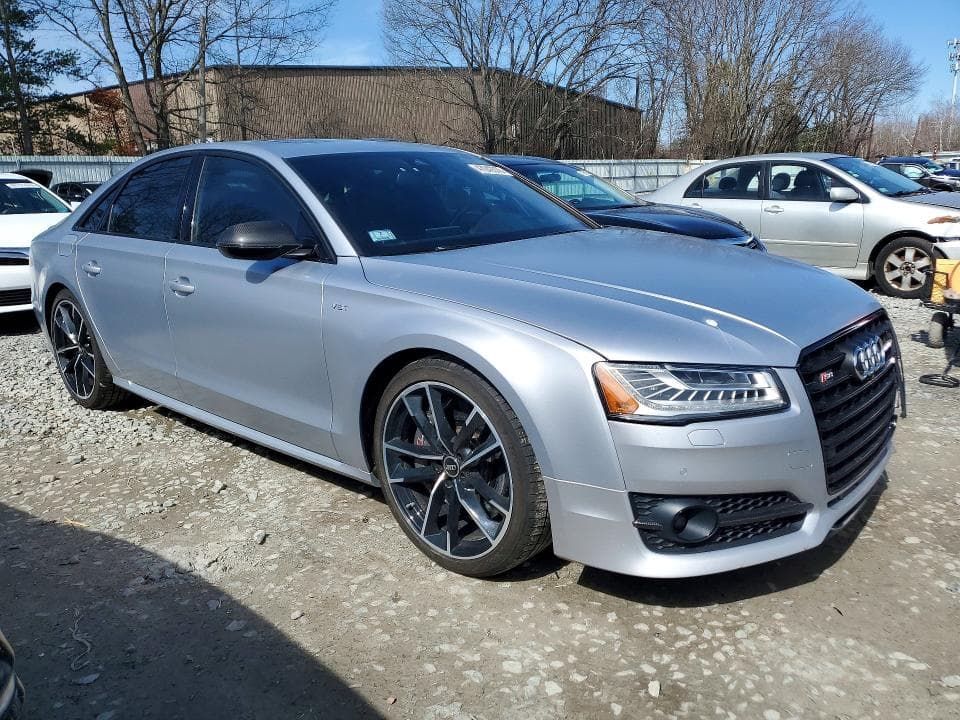 2017 AUDI S8 PLUS QUATTRO 4