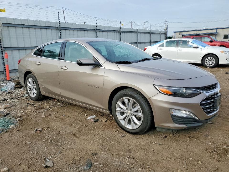 2022 CHEVROLET MALIBU LT 4