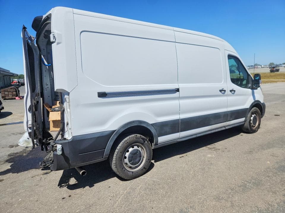 2023 FORD TRANSIT T-250 3