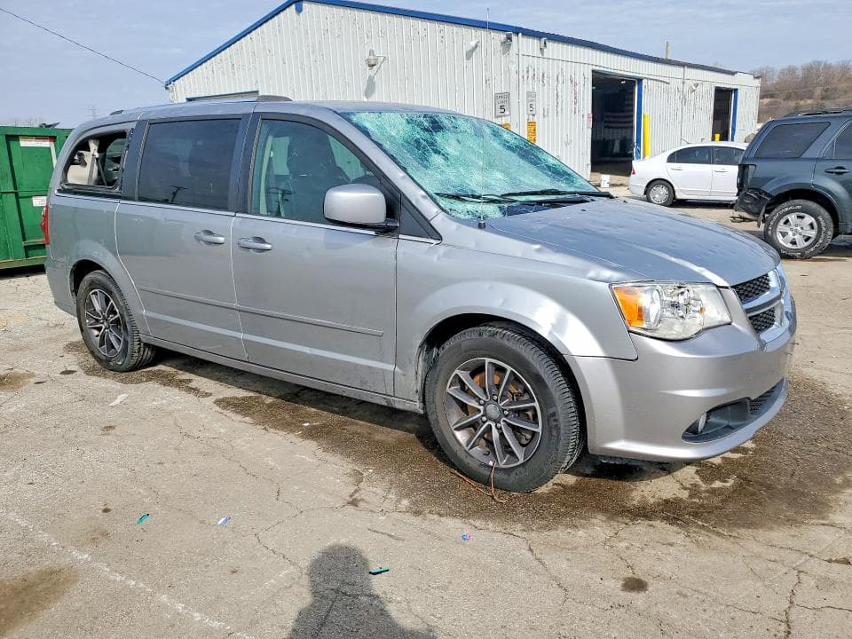 2017 DODGE GRAND CARAVAN SXT 4
