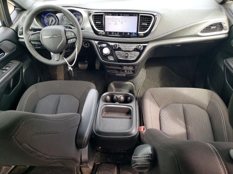 2022 CHRYSLER PACIFICA TOURING TOURING 8