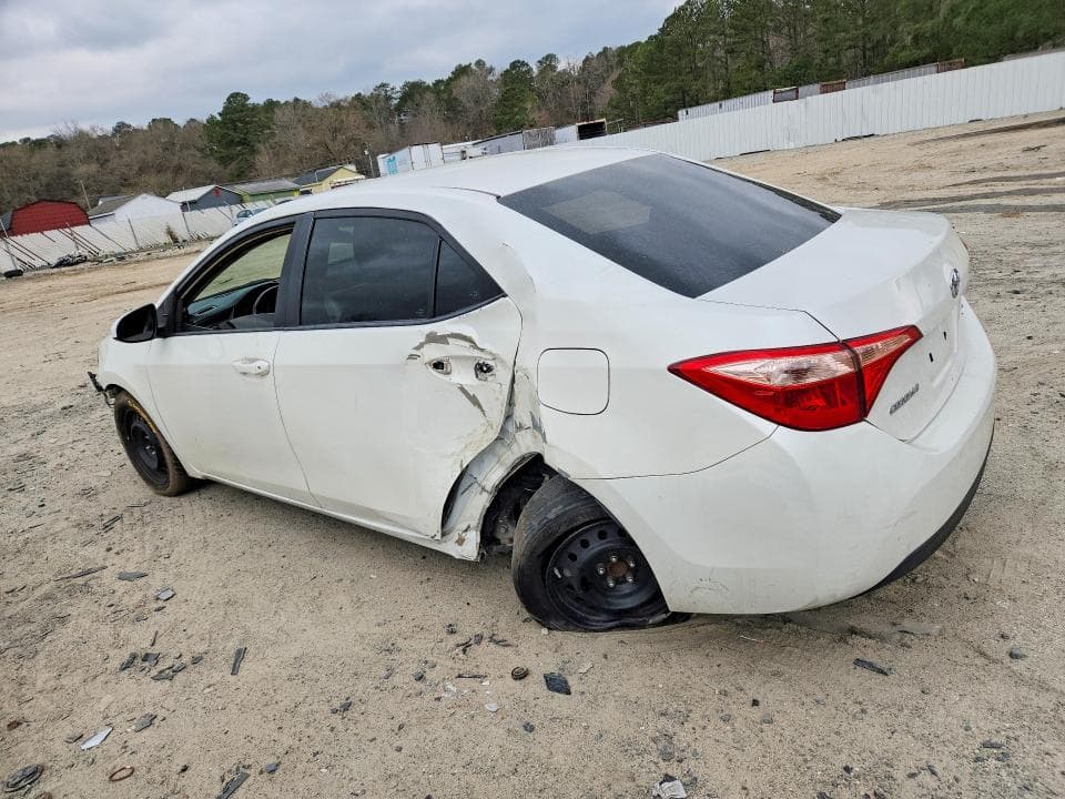 2018 TOYOTA COROLLA LE 2