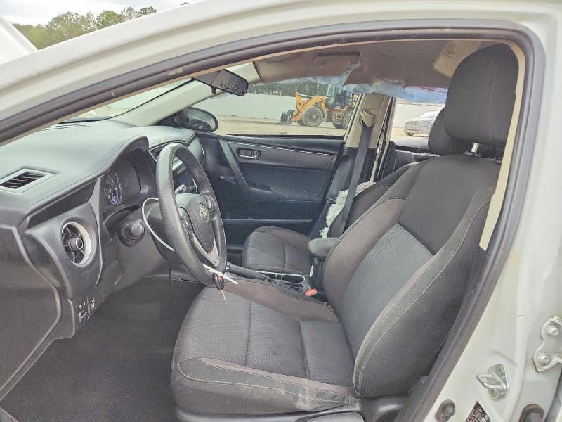 2018 TOYOTA COROLLA LE 7