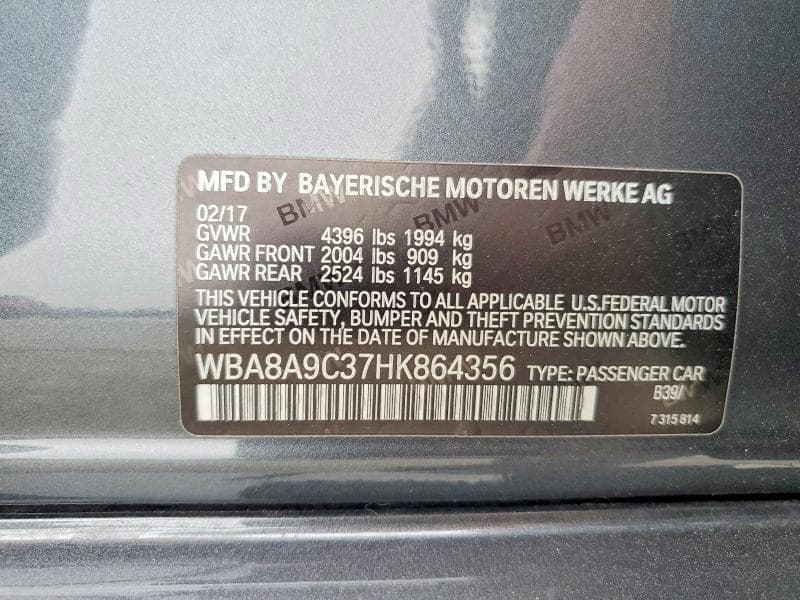 2017 BMW 320 13