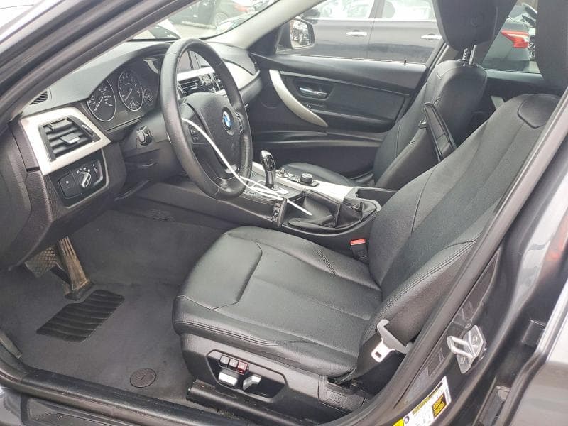 2017 BMW 320 8