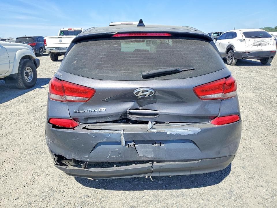 2018 HYUNDAI ELANTRA GT BASE 6