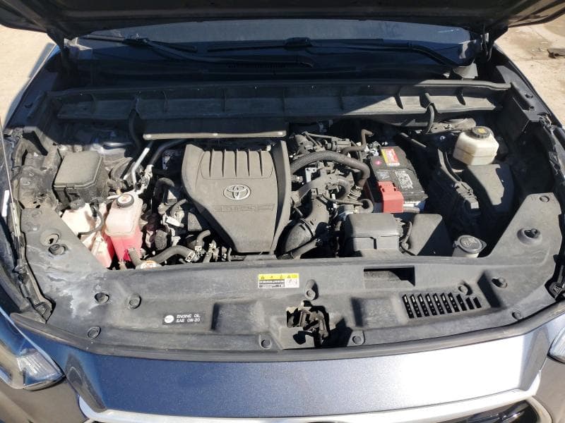 2023 TOYOTA HIGHLANDER XLE 12
