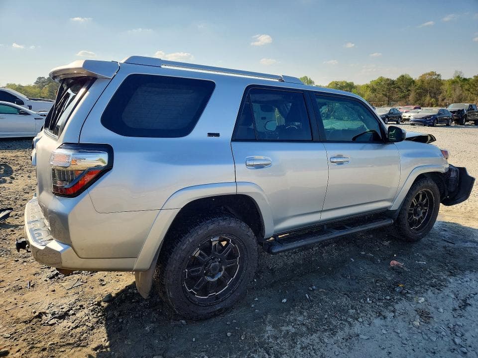 2018 TOYOTA 4RUNNER SR5 SR5 3