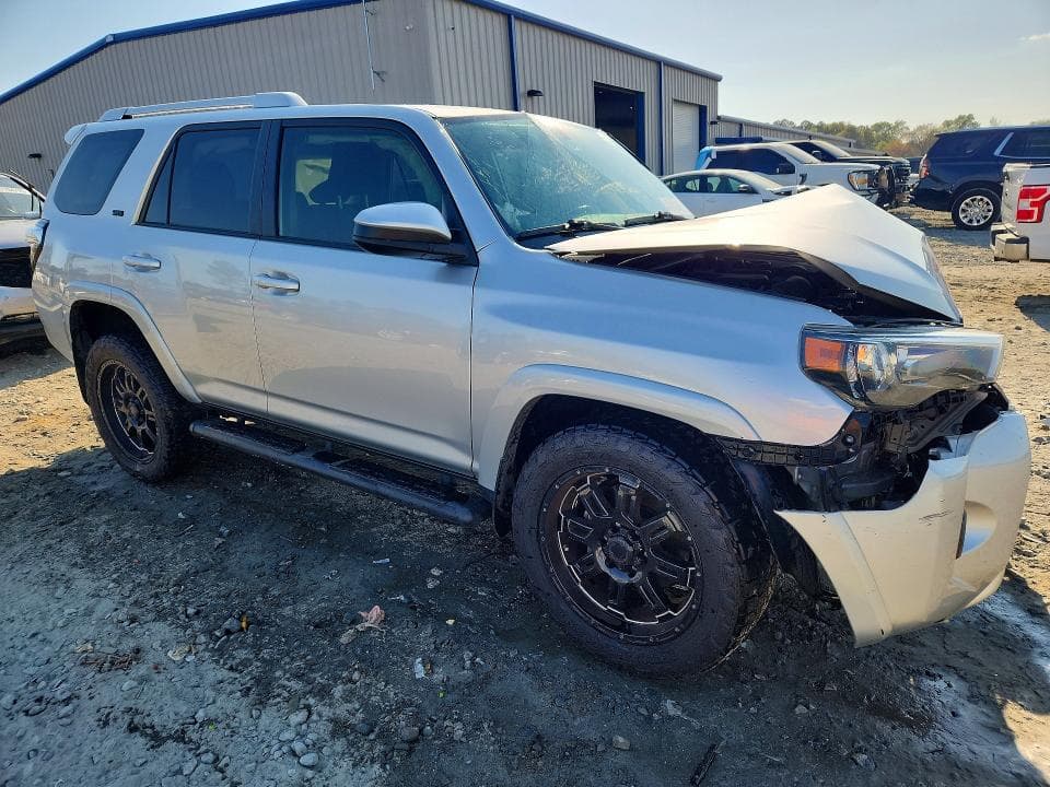 2018 TOYOTA 4RUNNER SR5 SR5 4