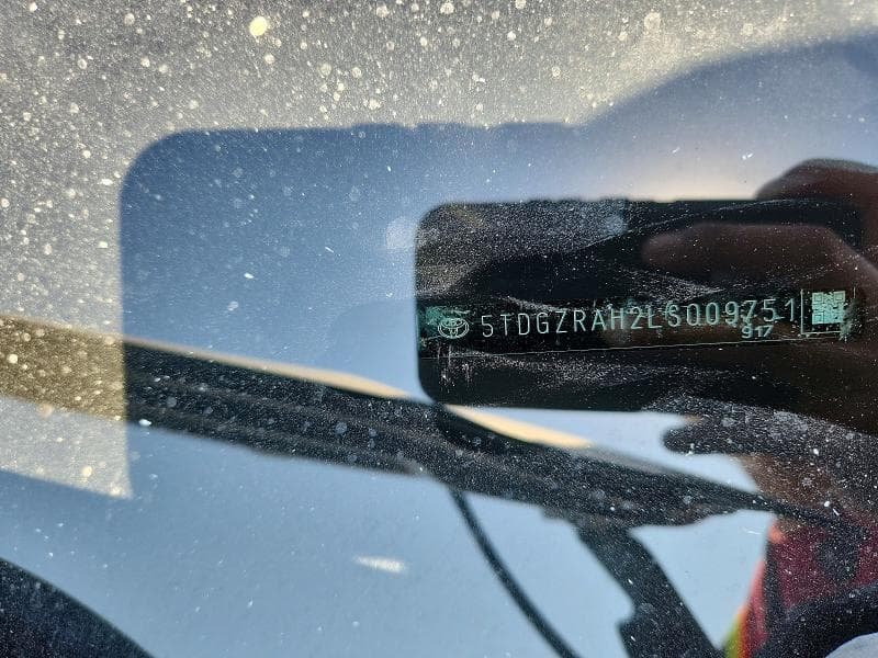 2020 TOYOTA HIGHLANDER XLE 13