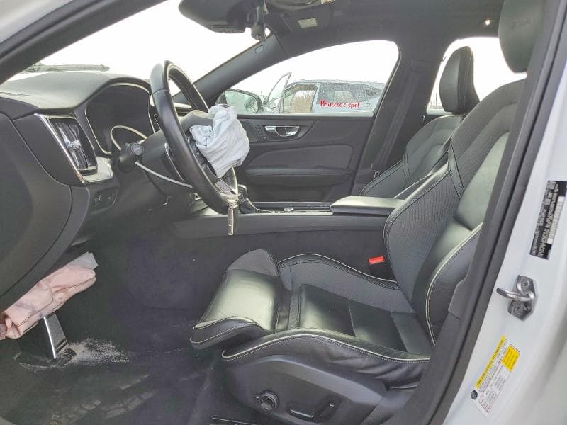 2019 VOLVO S60 T6 R-DESIGN T6 R-DESIGN 7