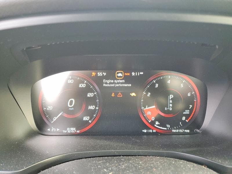 2019 VOLVO S60 T6 R-DESIGN T6 R-DESIGN 9