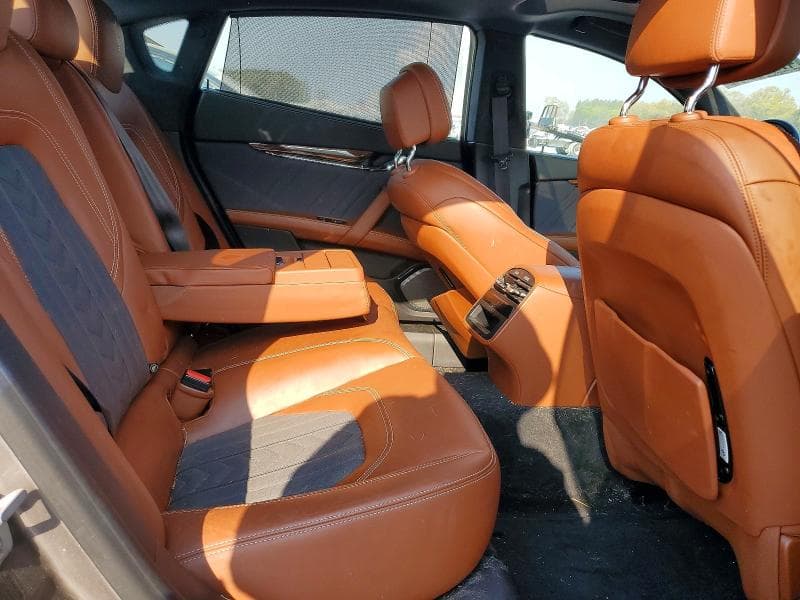 2017 MASERATI QUATTROPORTE S 10