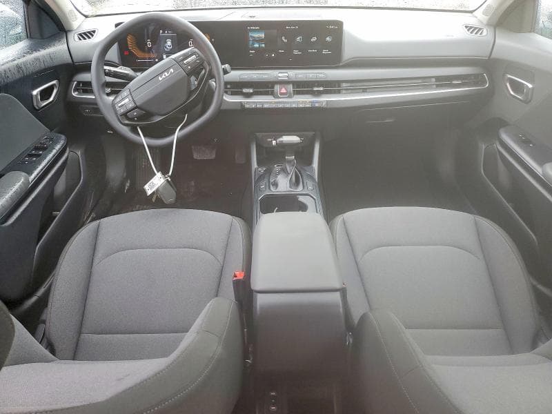 2025 KIA K4 LXS 8