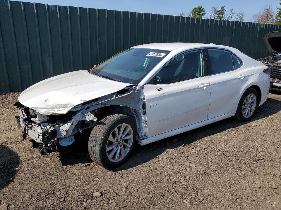 2022 TOYOTA CAMRY LE LE - 1
