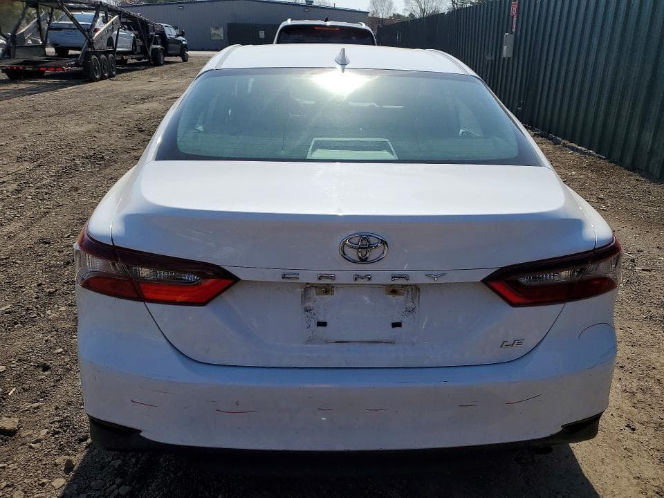 2022 TOYOTA CAMRY LE LE 6