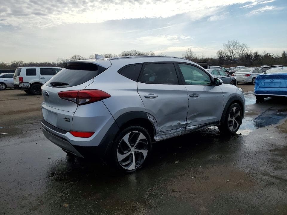 2018 HYUNDAI TUCSON SPORT 3