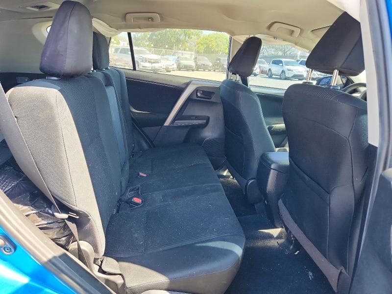 2018 TOYOTA RAV4 LE LE 11