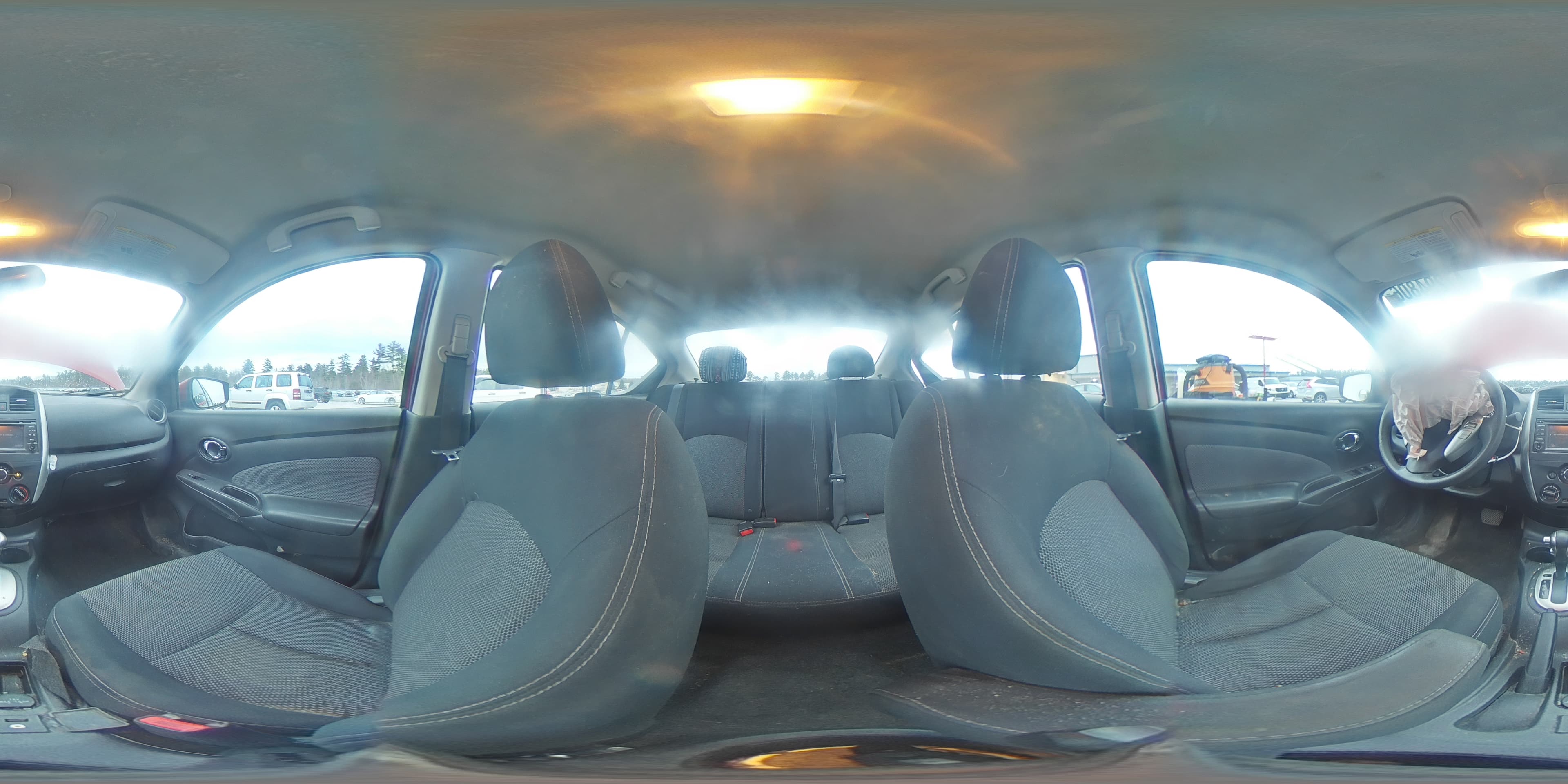 2016 NISSAN VERSA 1.6 SV 1.6 SV 14