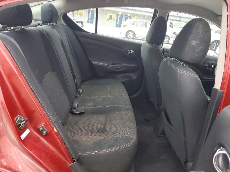 2016 NISSAN VERSA 1.6 SV 1.6 SV 10