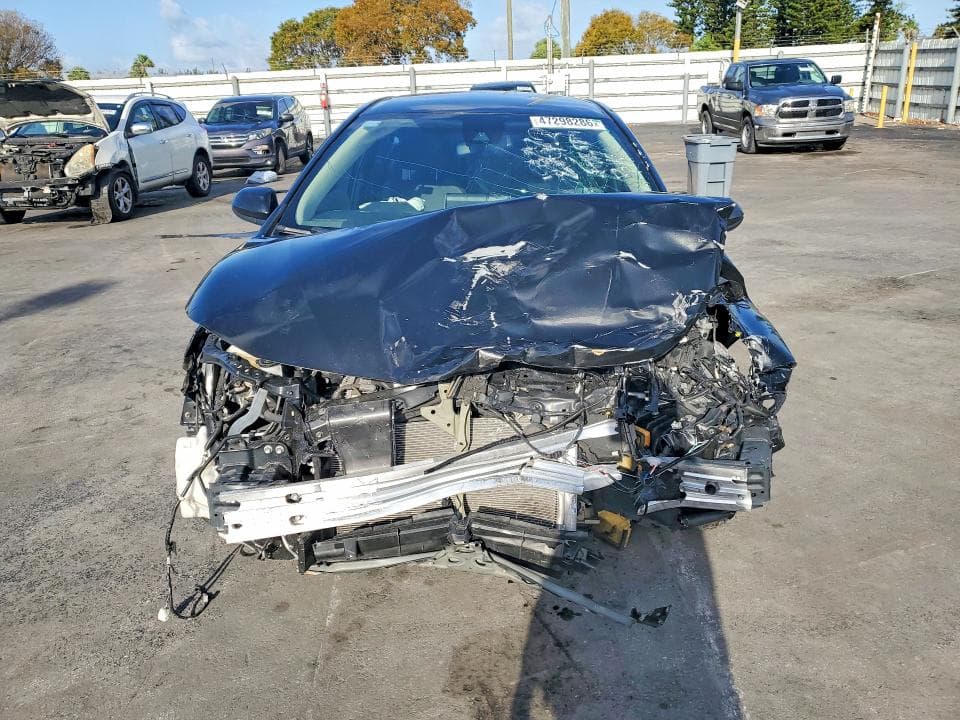 2021 TOYOTA COROLLA LE 5