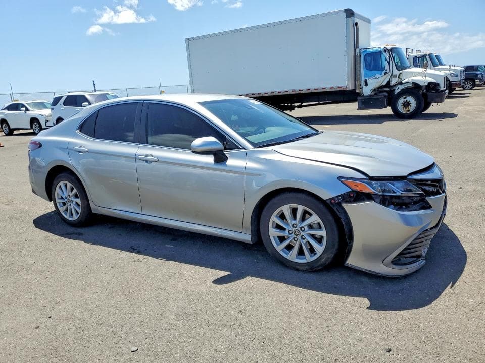 2022 TOYOTA CAMRY LE LE 4