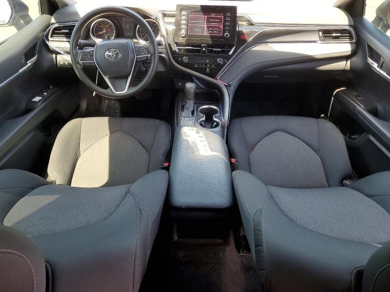 2022 TOYOTA CAMRY LE LE 8