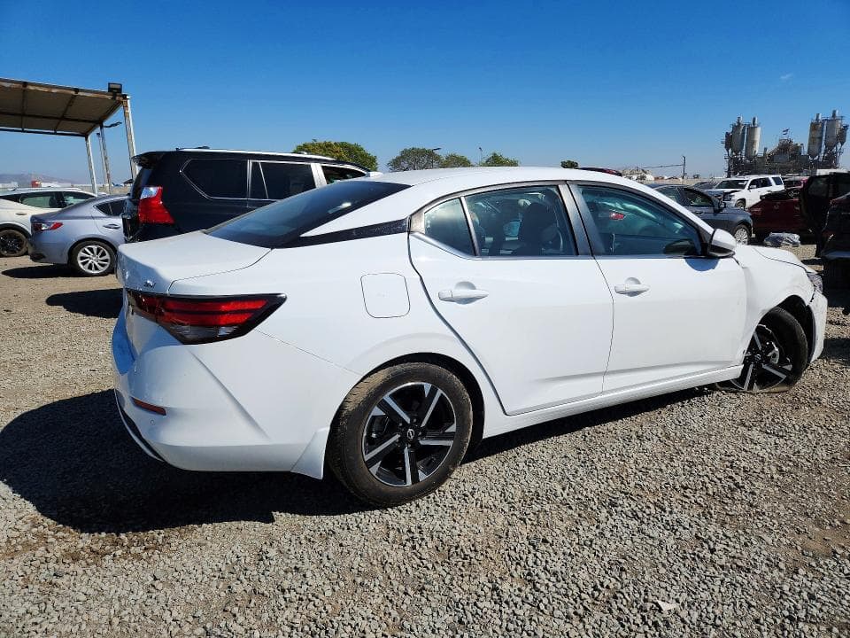 2024 NISSAN SENTRA SV 3