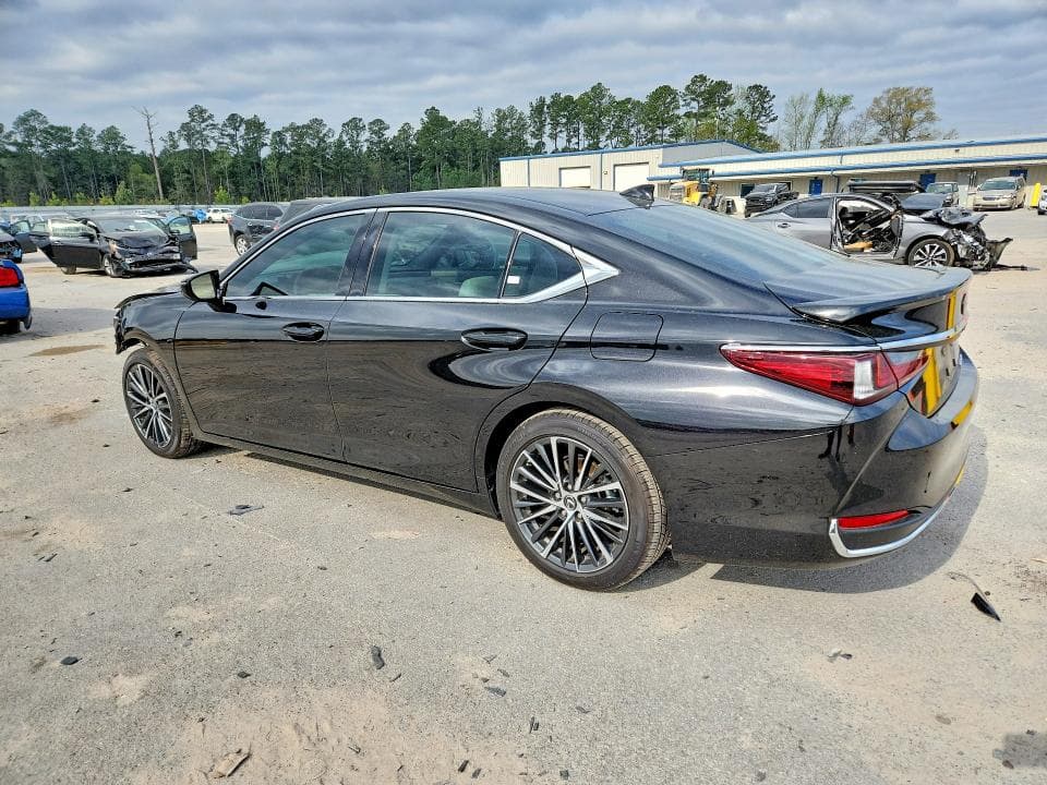 2025 LEXUS ES 300H BASE 2