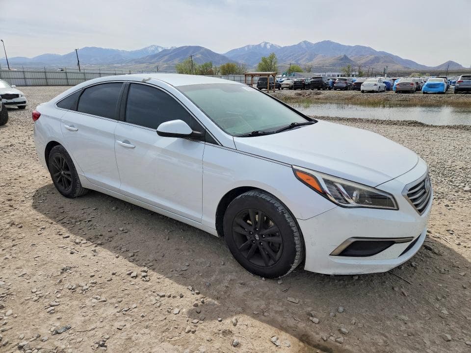 2017 HYUNDAI SONATA BASE BASE 4