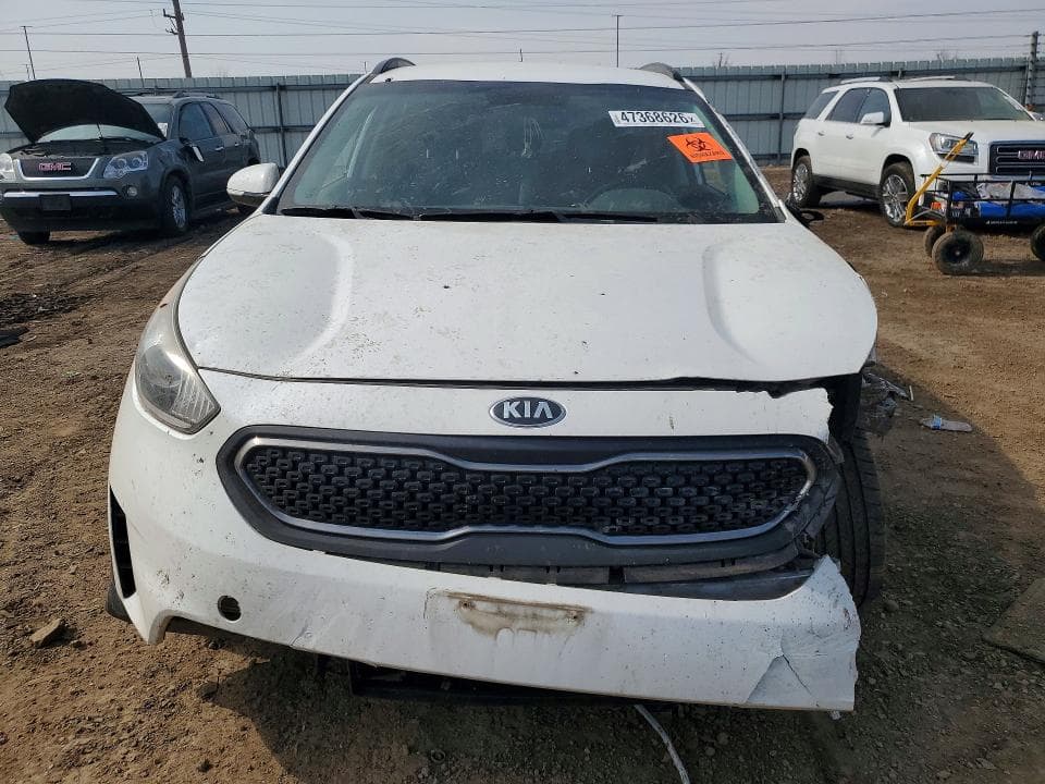 2017 KIA NIRO EX 5