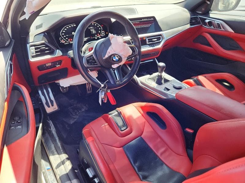 2023 BMW M4 8