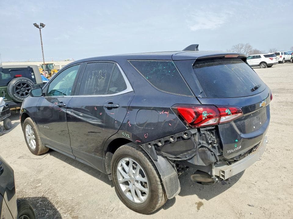 2022 CHEVROLET EQUINOX LT LT 2